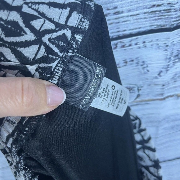 Covington Skirt size Small Black White Sheer Long Maxi Aztec Modest Boho Beach - Picture 14 of 14